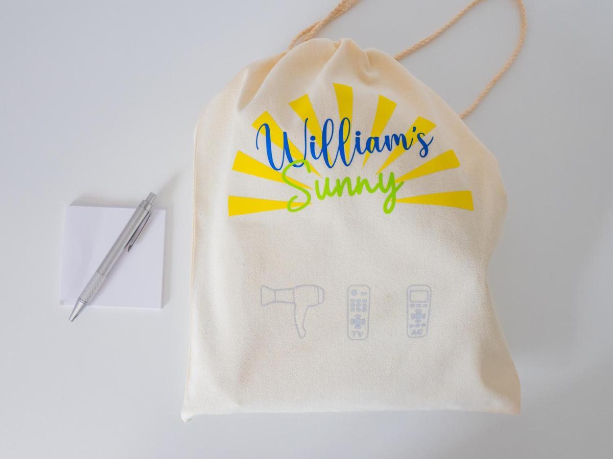 Cubo'S Hostal William'S Sunny 3 With Breakfast Torre de Benagalbon Exterior foto
