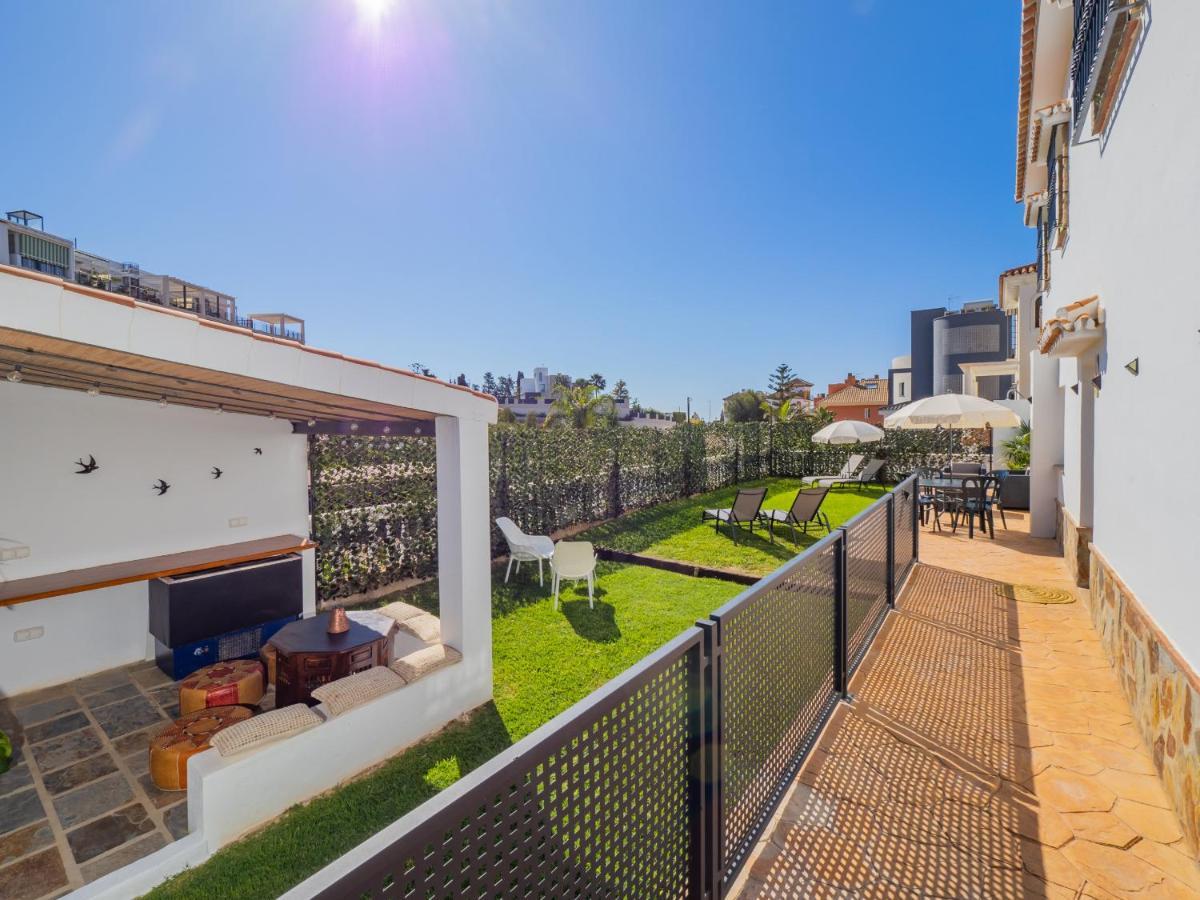 Cubo'S Hostal William'S Sunny 3 With Breakfast Torre de Benagalbon Exterior foto