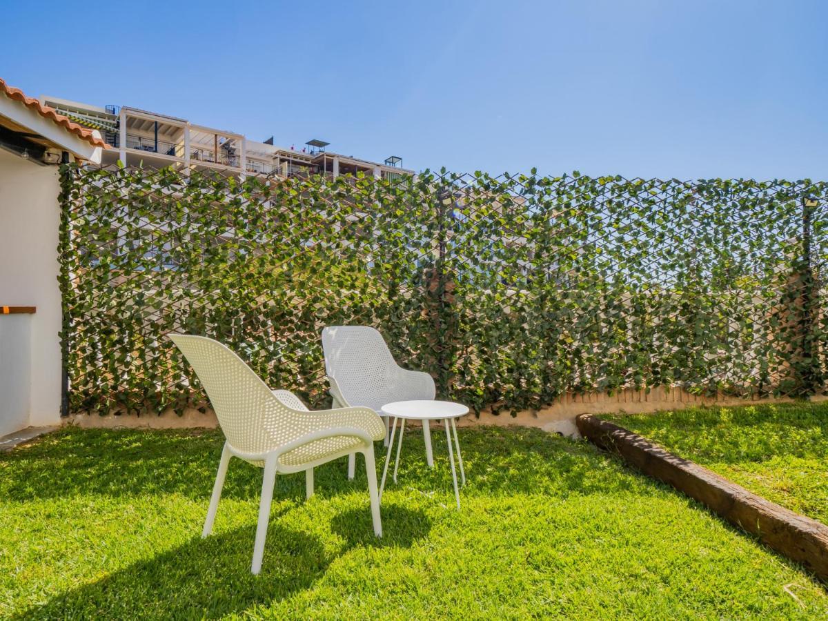 Cubo'S Hostal William'S Sunny 3 With Breakfast Torre de Benagalbon Exterior foto